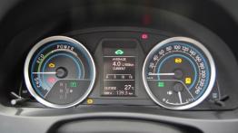 Toyota Auris II Touring Sports - galeria redakcyjna - zestaw wskaźników
