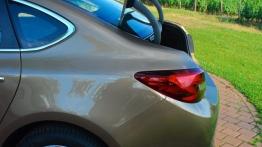 Opel Astra J Facelifting - galeria redakcyjna - bok - inne ujęcie