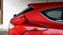 Ford Focus III Hatchback - galeria redakcyjna - bok - inne ujęcie