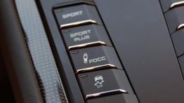 Porsche 911 (991) Turbo S Coupe - galeria redakcyjna - przyciski na tunelu środkowym