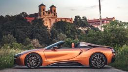 BMW i8 - galeria redakcyjna - lewy bok
