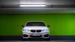 BMW M240i - galeria redakcyjna - widok z przodu