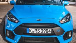 Ford Focus RS - niebieski terrorysta