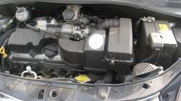 Kia Picanto 1.1 EX - maska otwarta