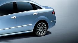 Fiat Linea - lewe tylne nadkole