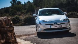 Toyota Prius IV - galeria redakcyjna - widok z przodu