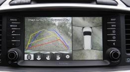 Kia Sorento III 2.2 CRDi 200KM - galeria redakcyjna - ekran systemu multimedialnego