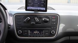 Seat Mii 5d by Mango 1.0 MPI 75KM - galeria redakcyjna - konsola środkowa