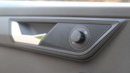 Skoda Fabia III Hatchback 1.0 MPI - galeria redakcyjna - sterowanie w drzwiach