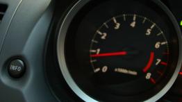 Mitsubishi Lancer IX Sportback 1.6 MIVEC 117KM - galeria redakcyjna 2 - inny element panelu przednie