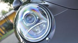 Porsche 911 991 Carrera 2/2S Cabrio 3.8 400KM - galeria redakcyjna - prawy przedni reflektor - wyłąc