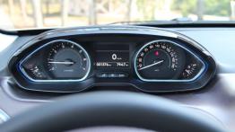Peugeot 2008 - galeria redakcyjna - zestaw wskaźników