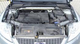 Ford Mondeo IV Hatchback 2.0 Duratec 145KM - galeria redakcyjna - maska otwarta