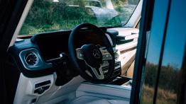 Mercedes-Benz G500 - galeria redakcyjna - widok ogólny wnętrza z przodu