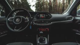 Fiat Tipo - siła prostoty - pełny panel przedni