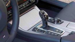 M550d - BMW idzie własną drogą