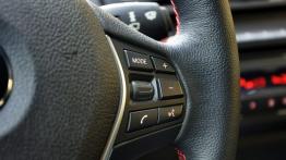 BMW Seria 1 F20-F21 Hatchback 5d 118i 170KM - galeria redakcyjna - sterowanie w kierownicy