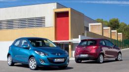 Mazda 2 Facelifting - wersja 5-drzwiowa - widok z przodu
