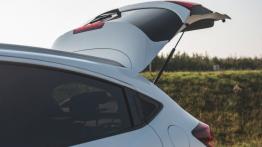 Honda HR-V 1.5 i-VTEC 130 KM (cz.2) - galeria redakcyjna - tył - bagażnik otwarty