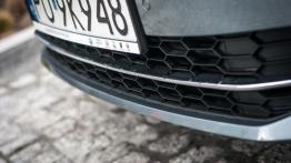 Skoda Superb 1.4 TSI 150 KM - galeria redakcyjna - zderzak przedni
