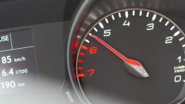 Peugeot 308 II Hatchback 5d - galeria redakcyjna - obrotomierz