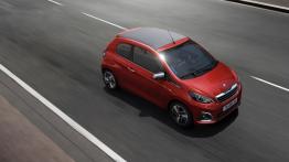 Peugeot 108 (2014) - wersja 3-drzwiowa - widok z góry