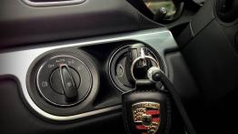 Porsche Cayman II Coupe 3.4 V6 325KM - galeria redakcyjna - kluczyk