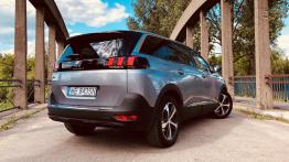 Peugeot 5008 Crossway 1.6 THP 165 KM - galeria redakcyjna - widok z tyłu