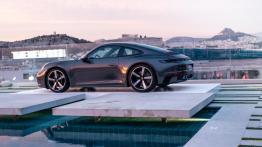 Porsche 911 (992) - galeria redakcyjna - lewy bok