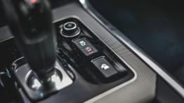 Jaguar XE - galeria redakcyjna - widok ogólny wn?trza z przodu