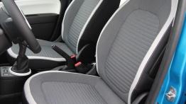Renault Twingo III - galeria redakcyjna - widok ogólny wnętrza z przodu