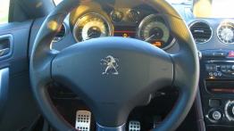 Peugeot RCZ R Facelifting 1.6 THP - galeria redakcyjna - kierownica