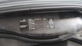 BMW i8 362KM - galeria redakcyjna - inny element wnętrza z przodu