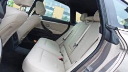 BMW Seria 3 F34 Gran Turismo 320d 184KM - galeria redakcyjna - tylna kanapa