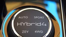 Peugeot 508 RXH - galeria redakcyjna - pokrętło do sterowania napędem 4x4