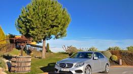 Mercedes Klasa E W212 Facelifting - galeria redakcyjna - widok z przodu