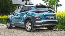 Hyundai Kona Electric - galeria redakcyjna - widok z tyłu