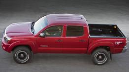 Toyota Tacoma - lewy bok