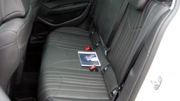 Peugeot 308 II Hatchback 5d - galeria redakcyjna - tylna kanapa