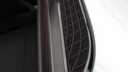 BMW i8 362KM - galeria redakcyjna - wlot powietrza - widok z góry