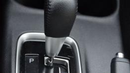 Mitsubishi Outlander III SUV 2.0 SOHC MIVEC 147KM - galeria redakcyjna - skrzynia biegów