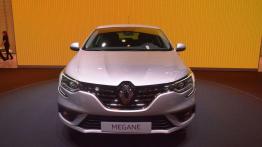 Frankfurt Motor Show 2015 - Francja, elegancja