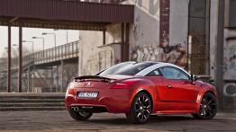 Peugeot RCZ Coupe 1.6L THP 16v 200KM - galeria redakcyjna - widok z tyłu