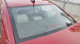 Chevrolet Cruze - galeria redakcyjna - szyba tylna