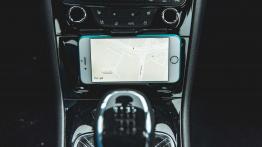 Opel Astra K - dobra, choć nie luksusowa - inny element panelu przedniego