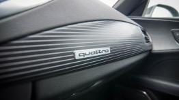 Audi A7 Sportback 3.0 TFSI 333 KM - galeria redakcyjna - schowek po stronie pasażera