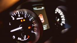 Nissan Pulsar 1.2 DIG-T 115 KM - galeria redakcyjna - zestaw wskaźników