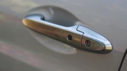 Honda HR-V 1.5 i-VTEC 130 KM (cz.2) - galeria redakcyjna - klamka przód