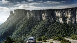 Jeep Cherokee KL (2014) Trailhawk - wersja europejska - widok z tyłu