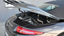 Porsche 911 991 Carrera 2/2S Cabrio 3.8 400KM - galeria redakcyjna - pokrywa silnika otwarta